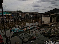 Pantai Marunda, Wisata Murah Meriah tapi Penuh Sampah
