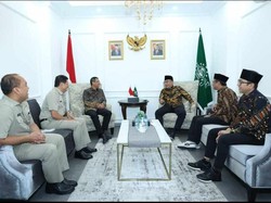 Ini yang Dibahas Pj Gubernur DKI Heru Budi-Gus Yahya di Kantor PBNU