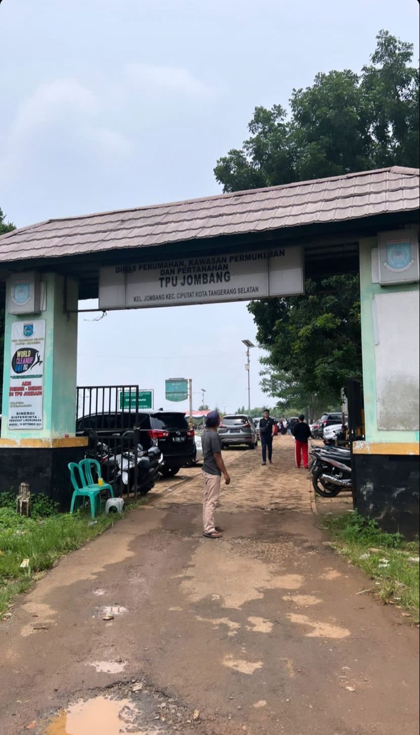 Rio Alief Nangis di Pelukan Ifan Seventeen