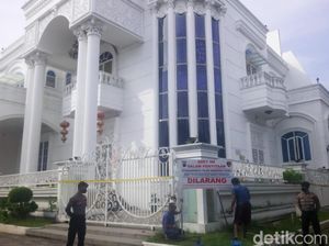 Polisi Sita Rp 145 Miliar Aset Bandar Judi Online Apin BK Polisi Sita Rp 145 Miliar Aset Bandar Judi Online Apin BK