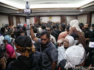 Sidang Gugatan Dugaan Ijazah Palsu Jokowi Digelar di PN Jakpus