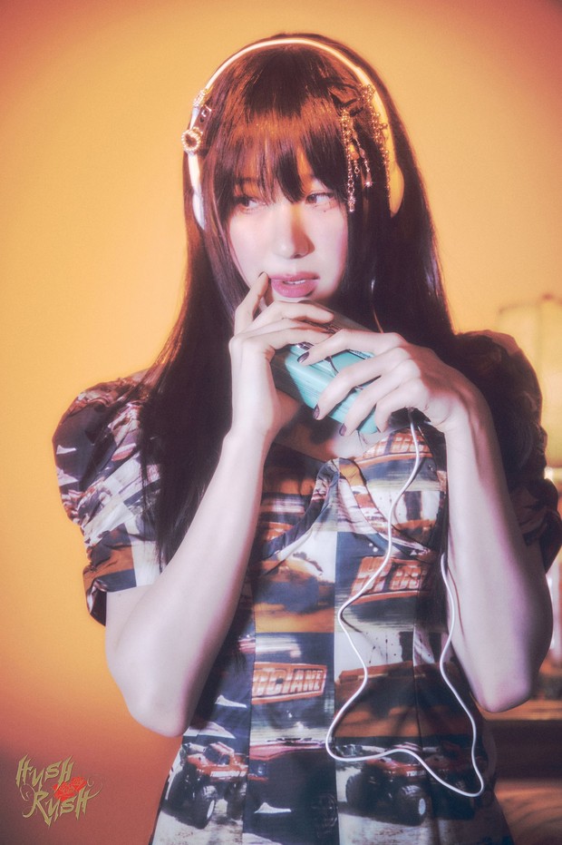 Teaser Lee Chaeyeon Influencer / Foto : twitter.com/Official_LCY