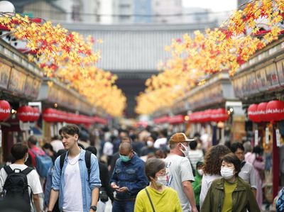Wisata Jepang Kembali Diserbu Turis Asing