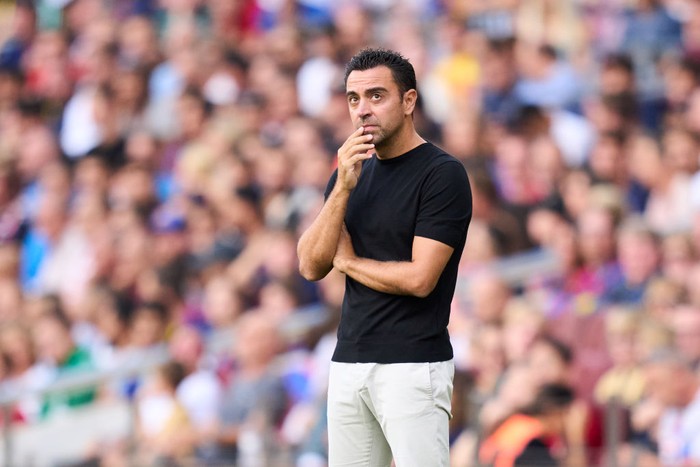 MADRID, SPAIN - OCTOBER 16: coach Xavi Hernandez of FC Barcelona during the La Liga Santander  match between Real Madrid v FC Barcelona at the Estadio Santiago Bernabeu on October 16, 2022 in Madrid Spain (Photo by David S. Bustamante/Soccrates/Getty Images)