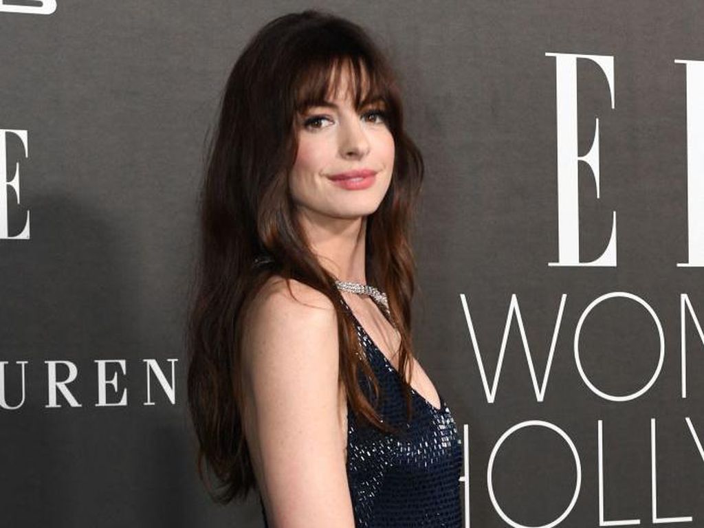 Anne Hathaway Nyerah Jadi Vegan karena Alasan Ini