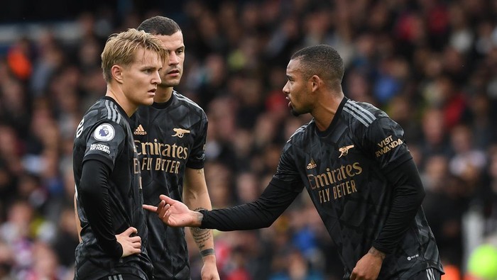 LEEDS, ENGLAND - OCTOBER 16: Martin Odegaard, Granit Xhaka and Gabriel Jesus of Arsenal during the Premier League match between Leeds United and Arsenal FC at Elland Road on October 16, 2022 in Leeds, England. (Photo by David Price/Arsenal FC via Getty Images)