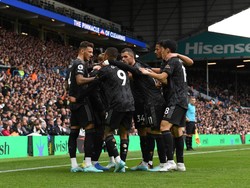 Arsenal Mau Juara? Coba Lakukan Ini Dulu