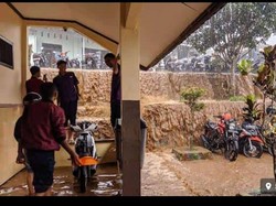 Hujan Lebat-Selokan Tersumbat, SMK Pejawaran Banjarnegara Kebanjiran