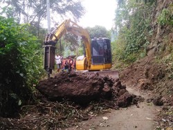 Penanganan Longsor di Karangasem Terkendala Alat Berat