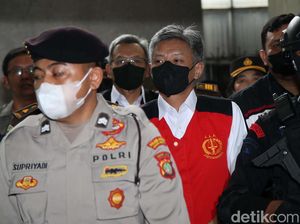 Jaksa Ungkap Sambo Sebar Skenario Awal Pembunuhan Yosua ke Brigjen Hendra