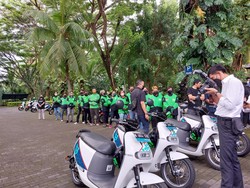 Menhub Singgung soal Kualitas Motor Listrik Dengan Harga Merakyat