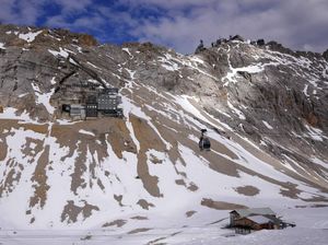 Gawat! Gletser Terbesar dan Tertinggi di Jerman Terancam Hilang