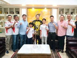 IMI Beri Dukungan buat 2 Pebalap Cilik di FIM MiniGP World Series 2022