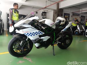 Wuih.. Ada Kawasaki Ninja H2 Pakai Livery Patwal, Bertugas Kawal G20? Wuih.. Ada Kawasaki Ninja H2 Pakai Livery Patwal, Bertugas Kawal G20?