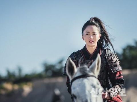 Kim So Hyun di River Where The Moon Rises