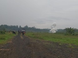 Bahan Pembuat Bom Ikan yang Hancurkan Rumah di Pasuruan Diledakkan