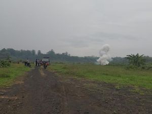 Bahan Pembuat Bom Ikan yang Hancurkan Rumah di Pasuruan Diledakkan Bahan Pembuat Bom Ikan yang Hancurkan Rumah di Pasuruan Diledakkan