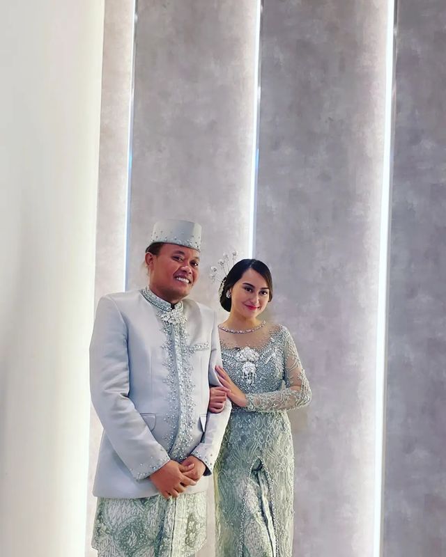 Memes Prameswari dan Sule