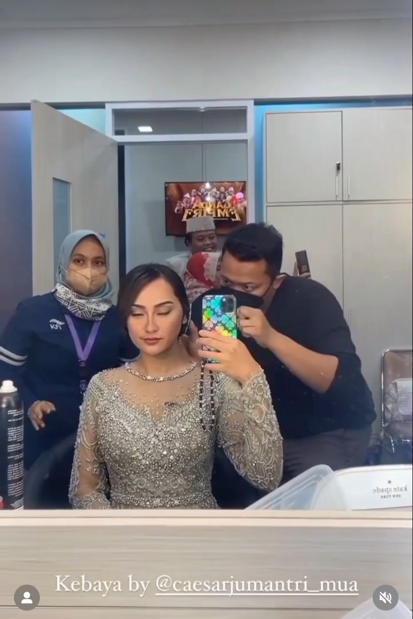 Memes Prameswari dan Sule