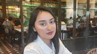 Memes Prameswari, Teman Dekat Sule yang Hobi Makan di Resto