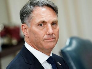 Australia Selidiki Laporan Mantan Pilotnya Latih Militer China Australia Selidiki Laporan Mantan Pilotnya Latih Militer China