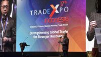 Momen Jokowi-Mendag Zulhas Buka Trade Expo Indonesia