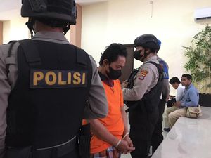Guru Ngaji Pelaku Pencabulan 8 Siswi di Mataram Seorang Tukang Ojek Guru Ngaji Pelaku Pencabulan 8 Siswi di Mataram Seorang Tukang Ojek