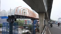 Progres Terkini Skywalk Penghubung Stasiun-Halte Kebayoran Lama