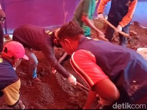 Kematian Dianggap Tak Wajar, Makam Mantan Kasek di Lamongan Dibongkar