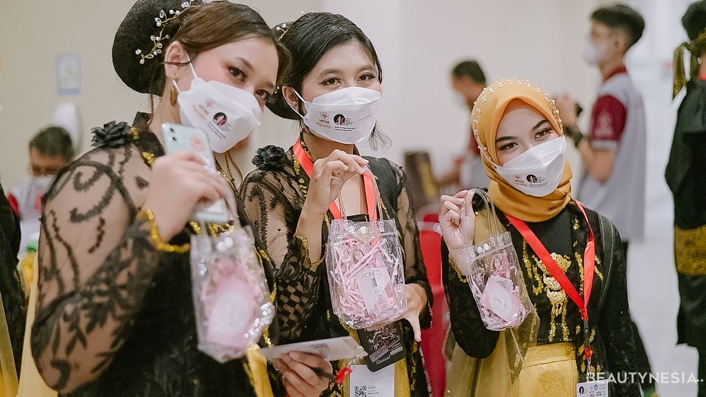 Pond's Campus to Campus di Universitas Tarumanegara