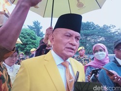 Ganjar Siap Nyapres, Golkar Tegaskan Calonkan Airlangga Sesuai Rapimnas