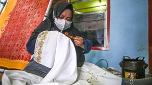 Semangat Perajin Difabel dalam Membuat Batik di Tarakan