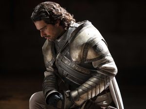 Ser Criston Cole di House of the Dragon: Pria Tampan dan Menarik Tak Selalu Baik Ser Criston Cole di House of the Dragon: Pria Tampan dan Menarik Tak Selalu Baik