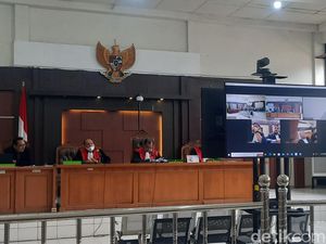 AKBP Dalizon Divonis 3 Tahun Penjara, Rumah dan Mobil Juga Disita! AKBP Dalizon Divonis 3 Tahun Penjara, Rumah dan Mobil Juga Disita!