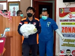 Mayat Bayi Baru Lahir Ditemukan di WC Disdikpora Tulungagung