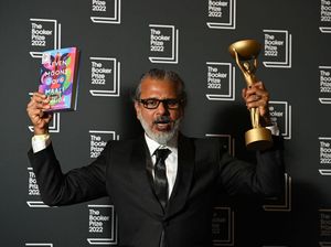 Novelis Sri Lanka Menangkan Booker Prize 2022, Cerita soal Perang Saudara Novelis Sri Lanka Menangkan Booker Prize 2022, Cerita soal Perang Saudara