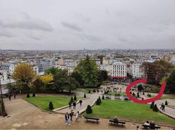 Dipaksa Pakai Gelang, Orang Indonesia Kena Palak di Paris