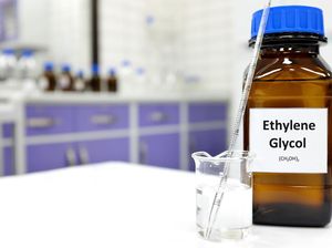 Dosen FMIPA UNS Jelaskan Pengertian Etilen Glikol & Dietilen Glikol Dosen FMIPA UNS Jelaskan Pengertian Etilen Glikol & Dietilen Glikol