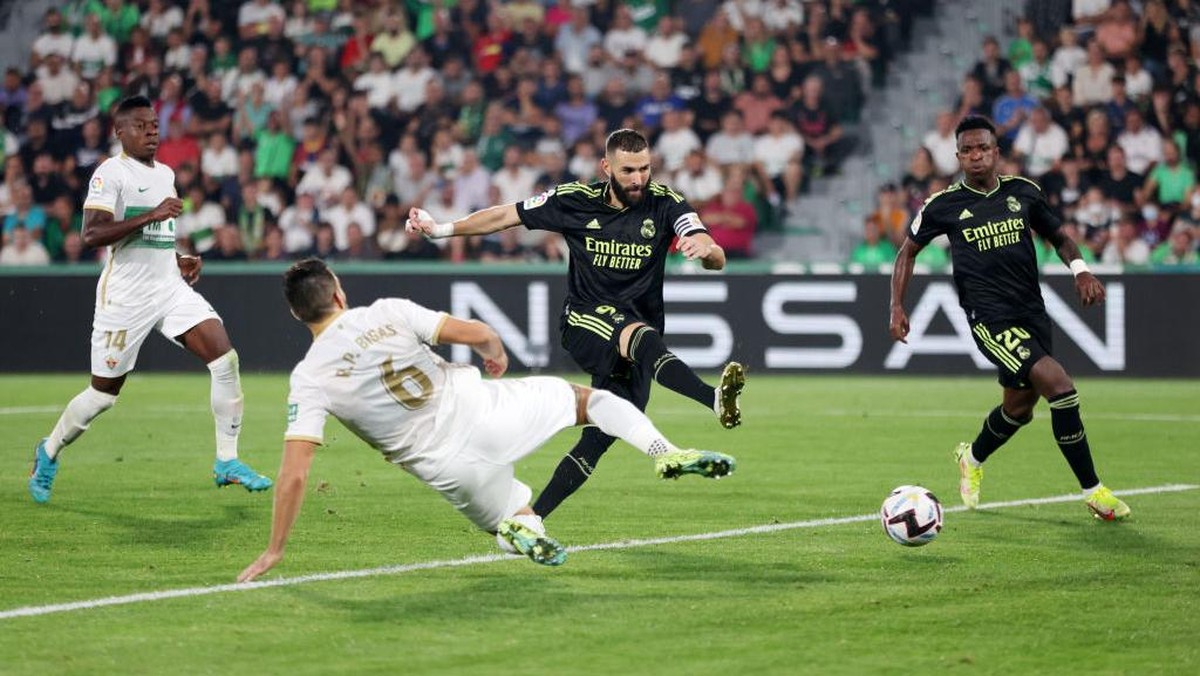 Real Madrid menang 3-0 atas Elche (Foto: Getty Images/Clive Brunskill)