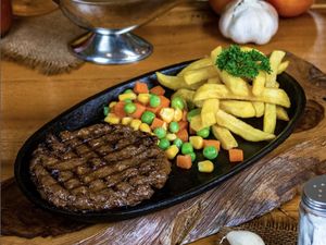5 Beefsteak Murah di Jakarta Barat yang Rasanya Bintang Lima 5 Beefsteak Murah di Jakarta Barat yang Rasanya Bintang Lima