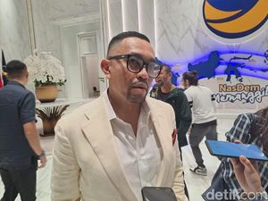 Balasan Sahroni ke Demokrat yang Ogah Debat soal Klaim Deklarasi Anies-AHY Balasan Sahroni ke Demokrat yang Ogah Debat soal Klaim Deklarasi Anies-AHY