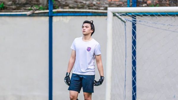 8 Foto Arka Anak Anjasmara yang Kini Sudah Lulus SMA, Makin Ganteng & Macho