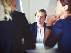 Conflict of Interest Adalah: Pengertian, Faktor Penyebab, dan Solusinya