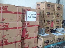 Bisnis Oli Palsu Semarang Dibongkar, Sehari Produksi 3.000 Botol