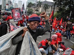 Tiba-tiba Terbit, Perppu Ciptaker Tuai Kritikan Hingga Penolakan