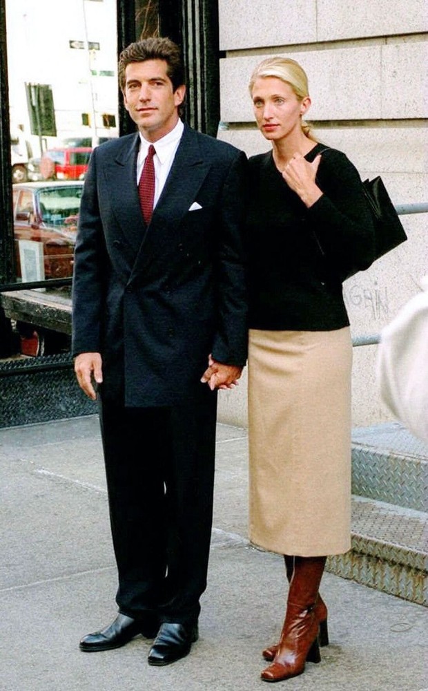 CBK dengan tas Prada/