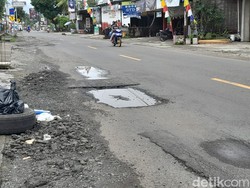Waspada Melintas di Jalan Cijulang Pangandaran, Banyak Jebakan