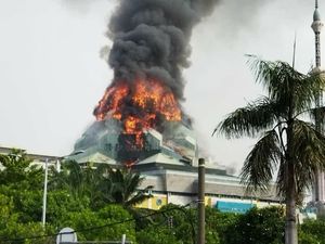 Heru Budi Ungkap Penyebab Kebakaran Kubah Masjid Islamic Center Heru Budi Ungkap Penyebab Kebakaran Kubah Masjid Islamic Center