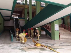 Polisi Ungkap Masjid JIC Masih Panas-Berasap Sehari Usai Kubah Terbakar