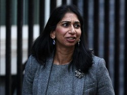 Salah Kirim Email, Mendagri Inggris Mundur